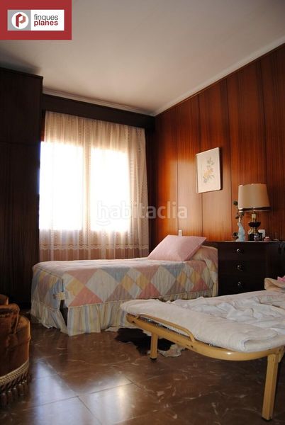 Foto ce36dcf5-5274-442e-93be-c695cb26967d. Casa amb aparcament a Seu d´Urgell (La)