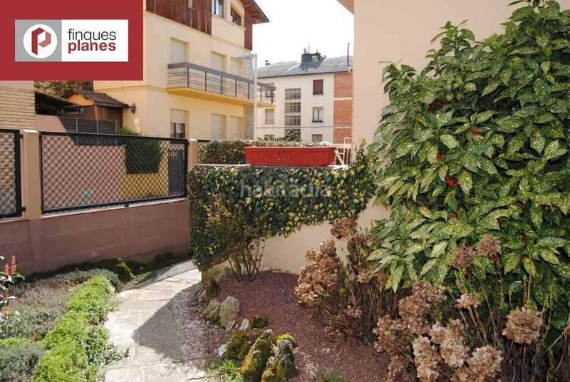 Foto e1764e83-9665-4d8e-a594-90a4b04c1624. Casa amb aparcament a Seu d´Urgell (La)