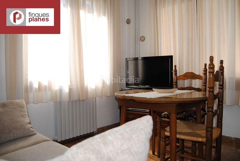 Foto f187e3de-9418-4c42-bc7a-e74ea229ad61. Casa amb aparcament a Seu d´Urgell (La)