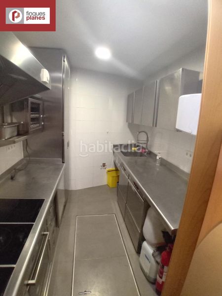 Foto 60066f38-bd79-429c-b59e-6de660b7124b. Alquiler local comercial restaurante totalmente equipado en el casco antiguo de la seu durgell en Seu d´Urgell (La)