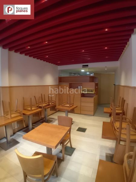 Foto 9ef72f78-f03e-4a7d-80ef-54c1579e1e4f. Alquiler local comercial restaurante totalmente equipado en el casco antiguo de la seu durgell en Seu d´Urgell (La)