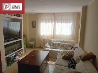 Flat in Ribera d´Urgellet. Piso en adrall