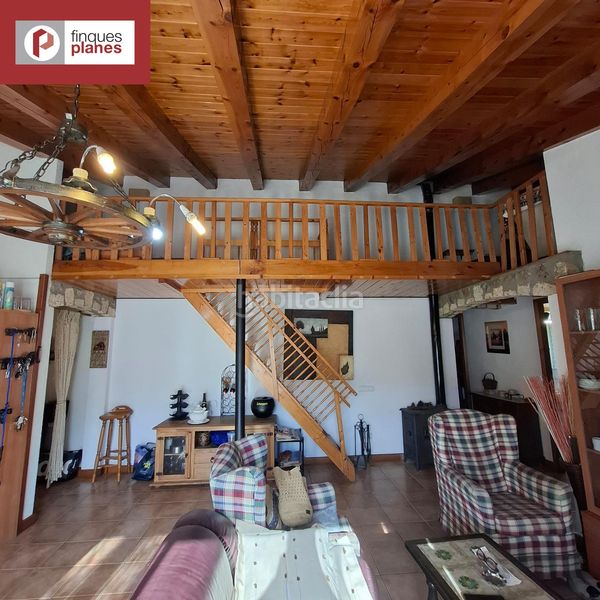 Foto 1aa2a258-a044-418c-aec2-efc0b05e6ab9. Casa amb aparcament a Cabó