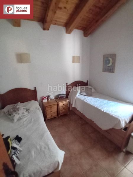 Foto a91b3ef8-b2d5-4bee-a841-c0b4725efce4. Casa amb aparcament a Cabó