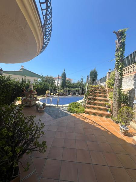 Foto 1aa14c8b-8bf1-4a0a-a49c-13f17d7eab45. Chalet con camino parcheggio piscina in Pinemar Pineda de Mar