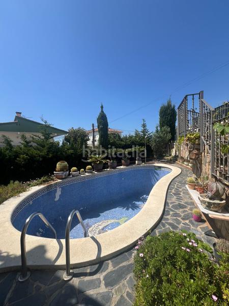 Foto 750f5696-2e57-4454-96c8-593857f98025. Chalet con camino parcheggio piscina in Pinemar Pineda de Mar