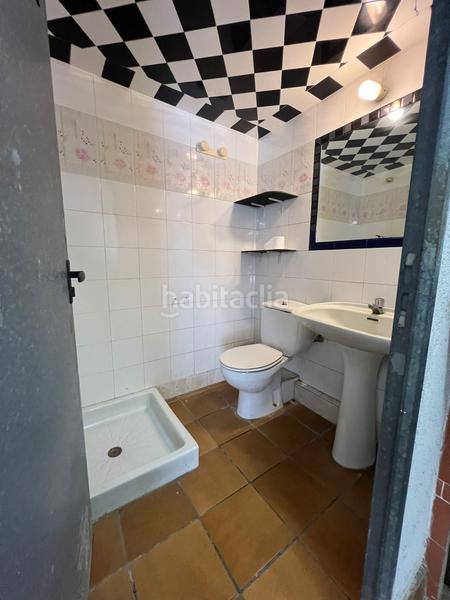 Foto 79191f31-b087-4e6a-8bc0-30931f0e2883. Chalet con camino parcheggio piscina in Pinemar Pineda de Mar