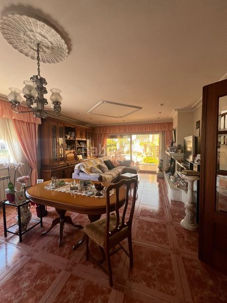 Foto 8d23e576-8856-4144-9006-b43dfc17e25a. Chalet con camino parcheggio piscina in Pinemar Pineda de Mar