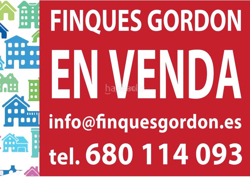 Foto c6641ed5-f7f4-499a-b65b-01b507155b4a. Chalet con camino parcheggio piscina in Pinemar Pineda de Mar