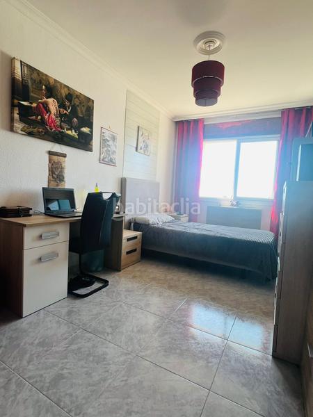 Foto d8d814d1-1c40-4c5b-aadd-1da76287cee3. Chalet con camino parcheggio piscina in Pinemar Pineda de Mar