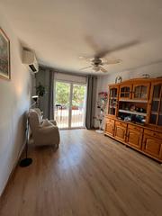 Pis a Centre. Piso de 2 habitaciones con parking