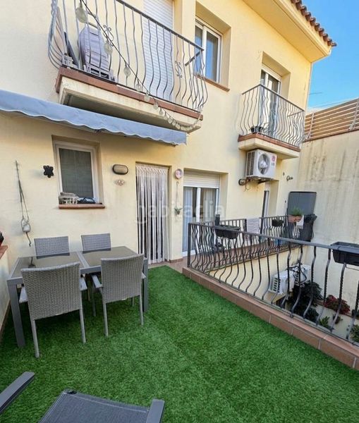 Foto a74eab16-2240-4b19-8fcf-ed4a6f2311bb. Duplex avec chauffage dans Centre Pineda de Mar