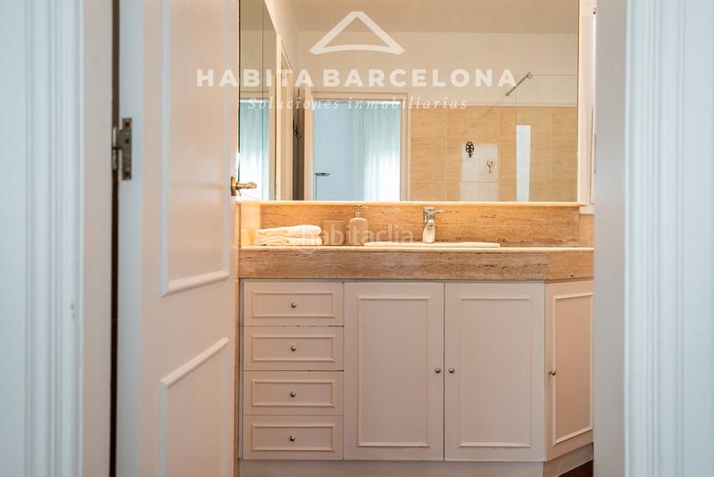Foto 8afcbd83-17f9-40b4-b6d8-d42f51473827. Location appartement avec chauffage parking dans Putget - Farró Barcelona