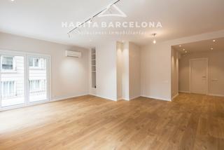 Affitto Appartamento  Carrer de muntaner. Lujoso piso de 150m² con terraza en sarrià-sant gervasi