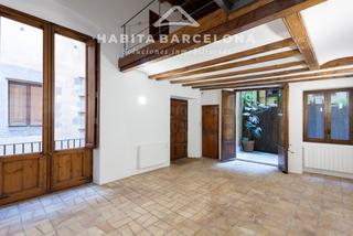 Miete Etagenwohnung  Carrer dels cotoners. Dúplex rústico en el barrio de sant pere