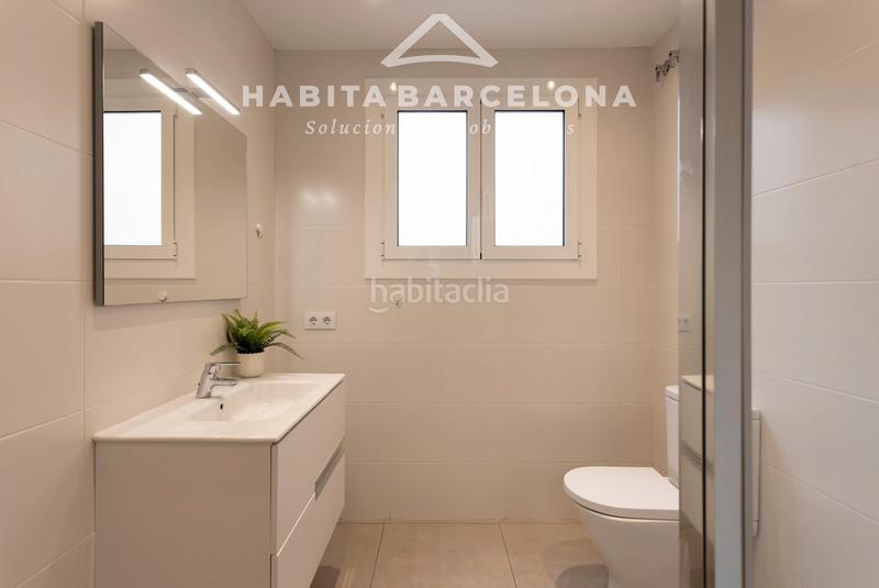 Foto bd480c30-59eb-4fde-8513-49ca613db6d7. Alquiler piso vive gràcia, vive la exclusividad en Barcelona