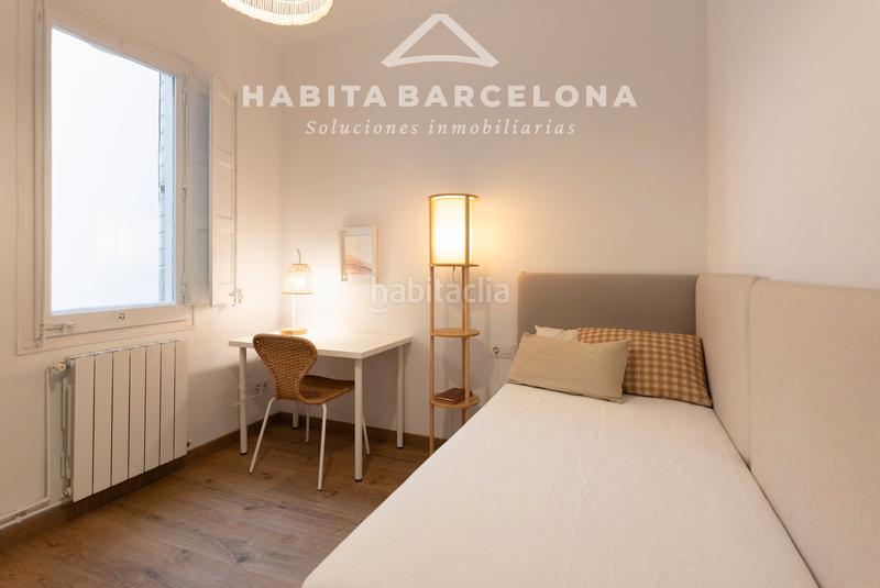 Foto c04a7cbd-460f-4fae-bb21-9be0cc204d66. Alquiler piso vive gràcia, vive la exclusividad en Barcelona