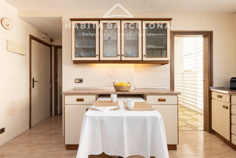 Foto 717b066b-d71c-43b4-9d79-813b4747f25c. Pis amb calefacció aparcament a Sant Gervasi - Bonanova Barcelona