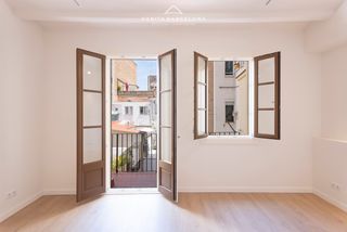 Pis a Carrer de Benet Mercadé