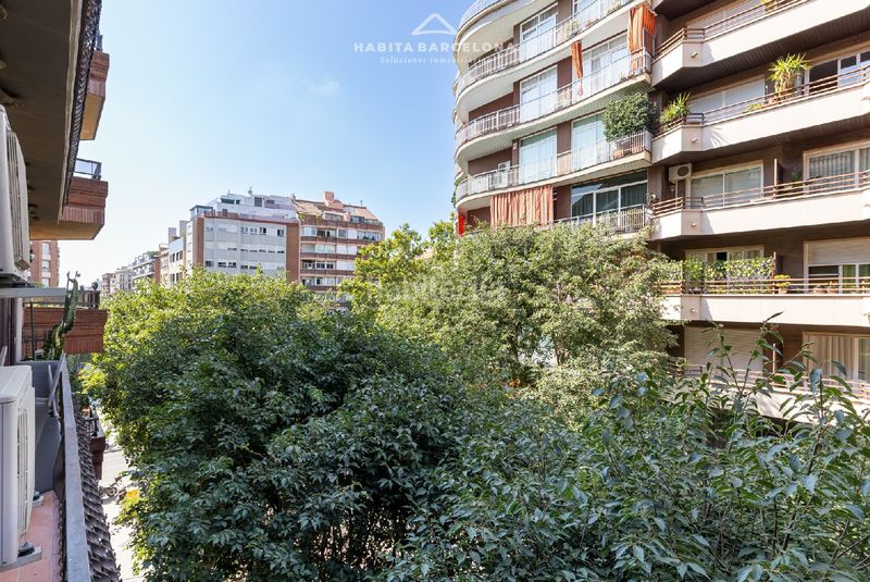 Foto e053b3ae-eb53-41f3-a03c-c1feb95c5e56. Pis amb calefacció aparcament a La Nova Esquerra de l´Eixample Barcelona