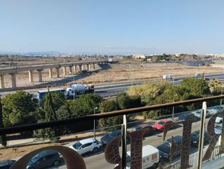 Rent Penthouse in Vara de Quart. Atico en vara de quart