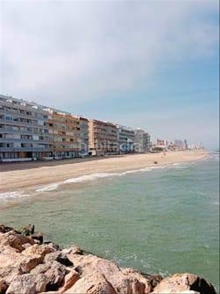 Foto 86795877-c01a-44f0-9a87-44b19519a0fe. Piso  en venta en perellonet en El Perellonet Valencia