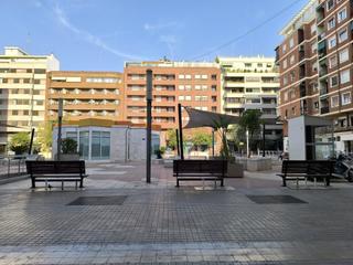Location Appartement à Exposició. Oportunidad en plaza de polo benarbé!
