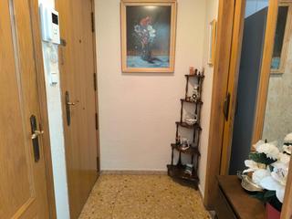 Pis a Tres Forques. Disponible piso en tres forques