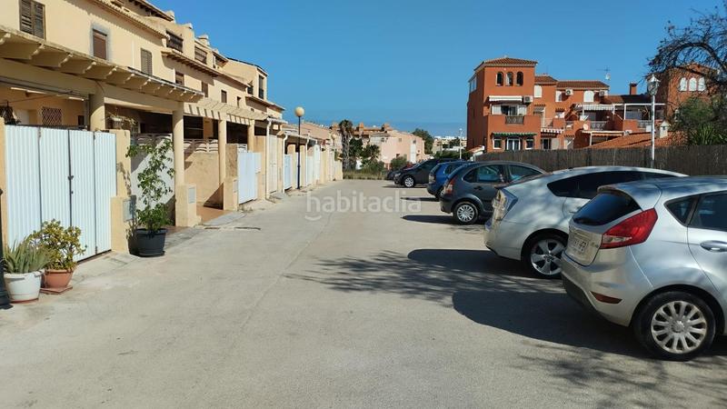 Foto 2e4b23ad-34b8-4be1-b56e-23343fc9b043. Casa a schiera con parcheggio piscina in El Montgó Dénia