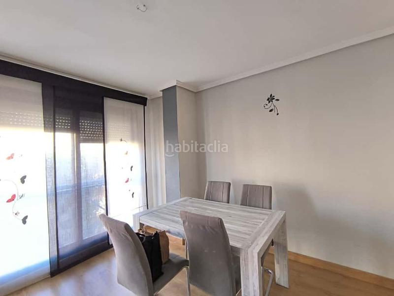 Foto 85ca3e2c-f560-492e-bc3d-c11301d0cb4d. Appartamento in Plaza Xúquer Paiporta