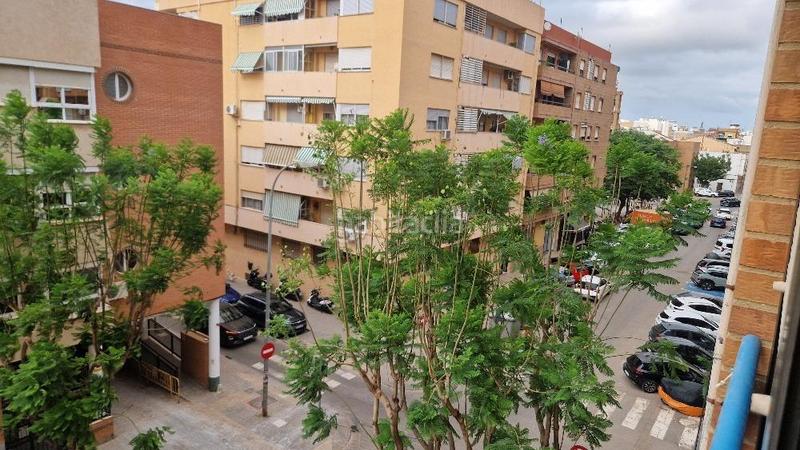 Foto b2eb1b6b-5e64-4d2d-a7f2-2d917f342143. Appartamento in Plaza Xúquer Paiporta