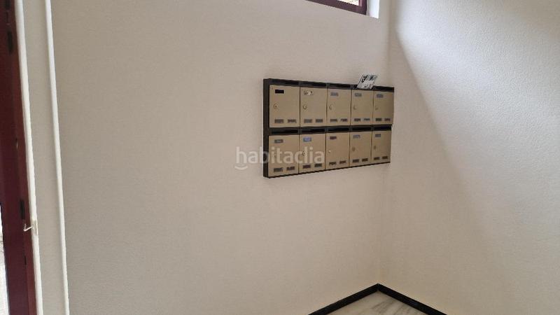 Foto b7aad82b-1fac-4f2c-bd9a-35db7dbfea9f. Appartamento in Plaza Xúquer Paiporta