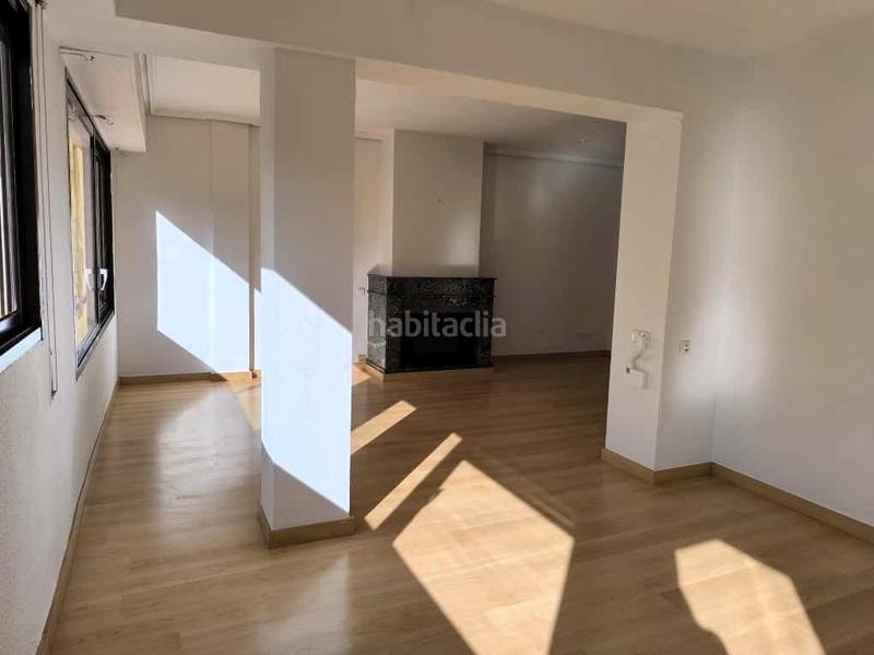 Foto bd74c3c1-2d78-4644-a799-84364cd0b936. Appartement dans Sant Isidre Valencia