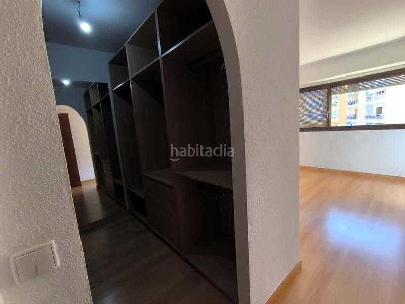 Foto e897bb5d-465c-4ec5-aaeb-3aa0904aa76c. Appartement dans Sant Isidre Valencia