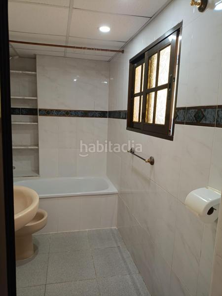 Foto a182fcc8-bffa-4c7c-8a8e-37330f1eb03d. Chalet disponible chalet independiente próximo a la playa en Valencia