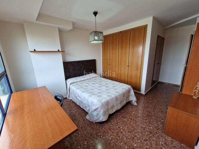 Foto 47748261-be2f-4f57-8c30-0ecda0014c72. Alquiler piso disponible vivienda en residencial valturia en Valencia
