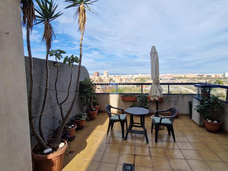 Foto 5f845b8d-5e5f-4e25-a3b9-2ced982b0bb6. Alquiler piso disponible vivienda en residencial valturia en Valencia