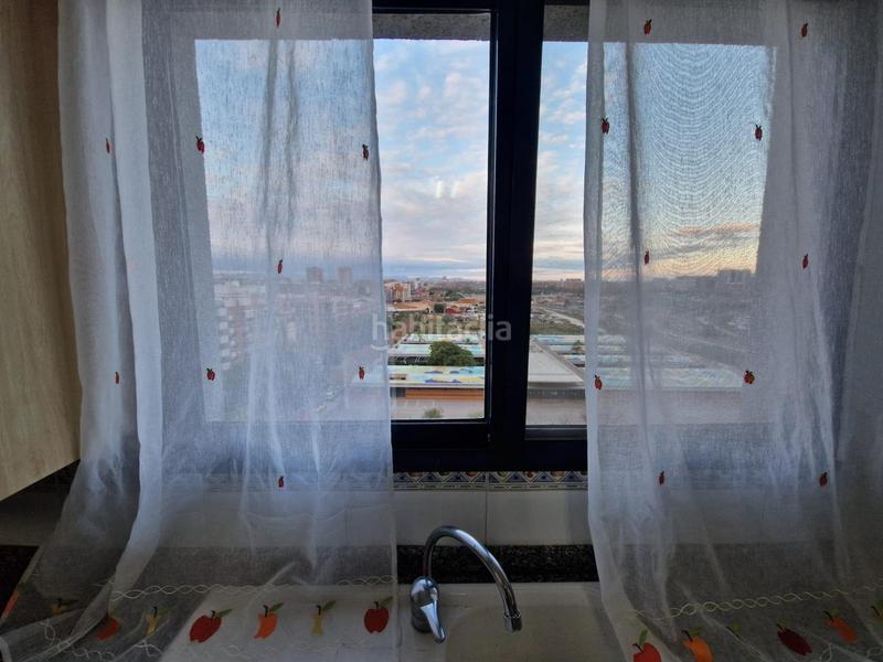 Foto 97e77cbe-ba84-4824-af3d-fc2f60fd0526. Alquiler piso disponible vivienda en residencial valturia en Valencia