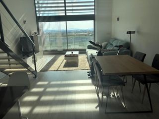 Loft a Barrio de la Luz. Duplex en ros casares