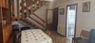 Maison jumelée à Tres Forques. Adosado duplex en tres forques