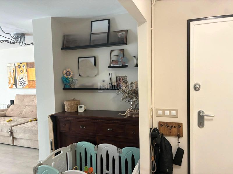 Foto 166b49d7-33f2-4b66-82a3-56869e2f750b. Pis amb aparcament a Barrio Benicalap Valencia