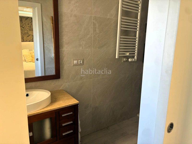 Foto a48e3293-0187-4702-bfc3-792f9b5ae38d. Pis amb aparcament a Barrio Benicalap Valencia