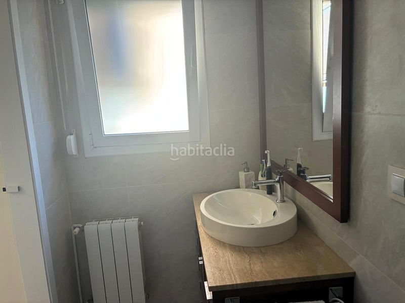 Foto a646dca4-5c57-49b3-b374-4b1d328d6c4d. Pis amb aparcament a Barrio Benicalap Valencia