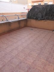 Miete Etagenwohnung in Museros. Precioso piso en museros