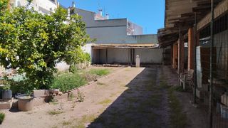 Maison à Almàssera. Casa con magnífico solar en almassera