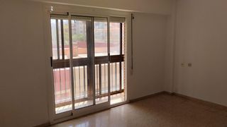Appartamento in Nou Campanar. Piso en nou campanar