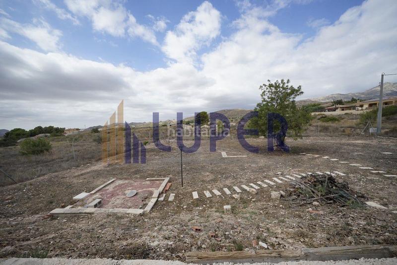 Foto b0cf3778-e8c4-46fe-b47a-30c95d9bac67. Chalet dans Moralet Alicante