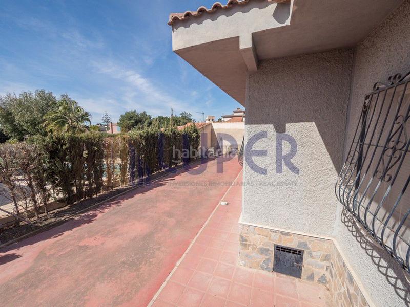 Foto e024aa8d-a931-42fb-921d-b80faa1b74f9. Chalet en Los Girasoles Sant Vicent del Raspeig