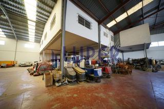 Nau industrial a El Tubo