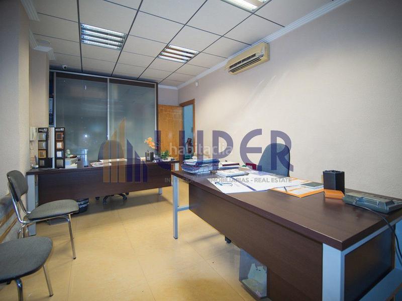 Foto ccc22204-b515-45d9-ad3e-0f6d2b6f9e34. Locale commerciale in Centro Sant Vicent del Raspeig